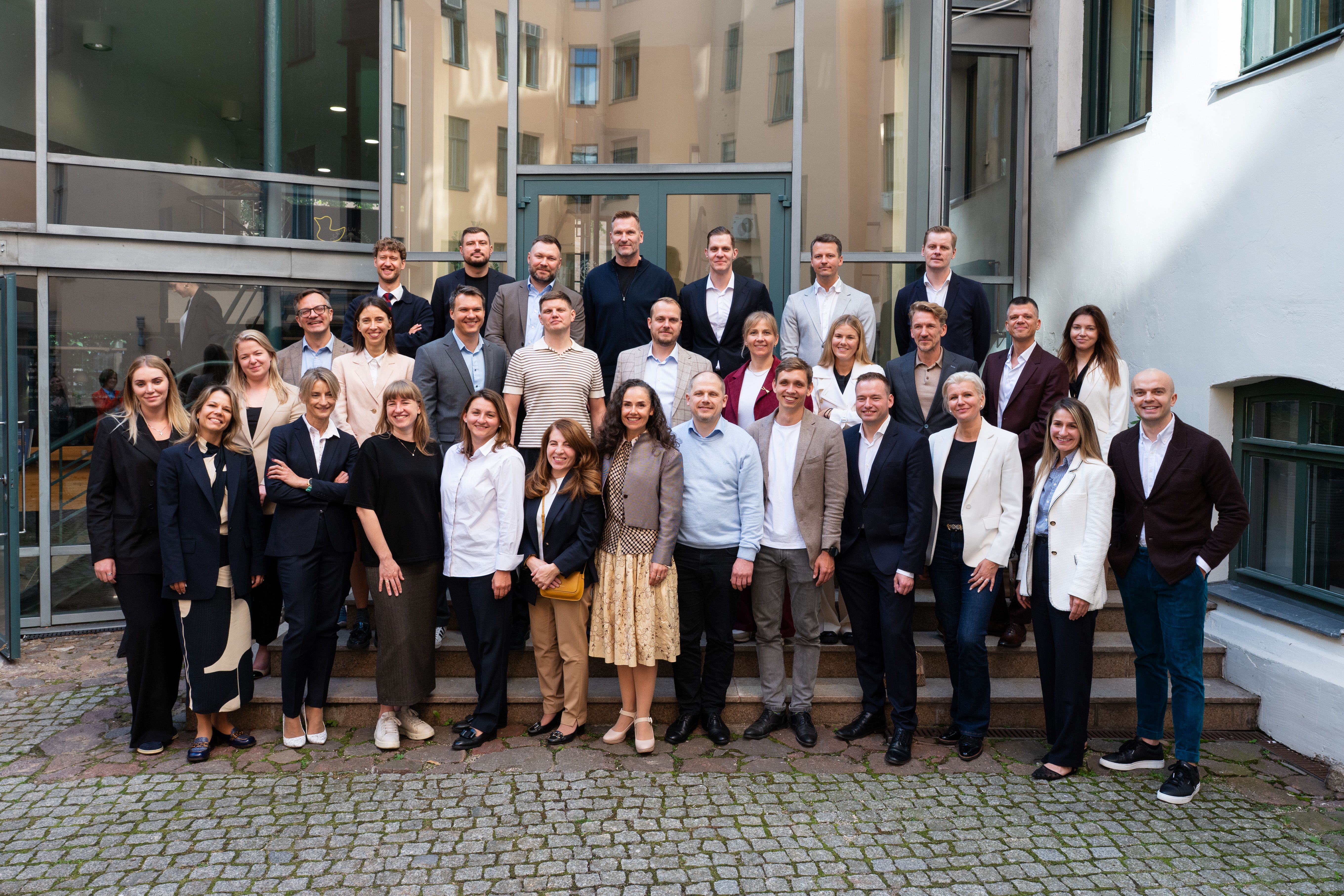 EMBA2027